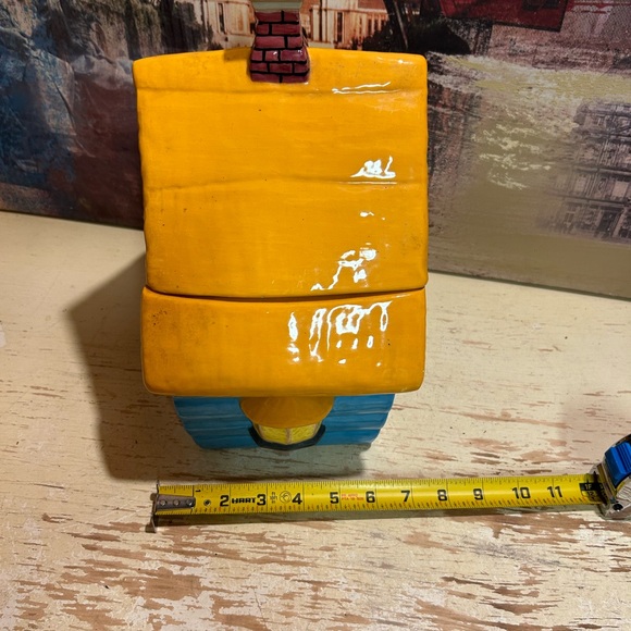 Vintage Gingerbread House Cookie Jar hand painted porcelain glazed - Picture 12 of 13